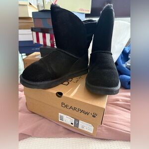 BearPaw Black Women's Boots new